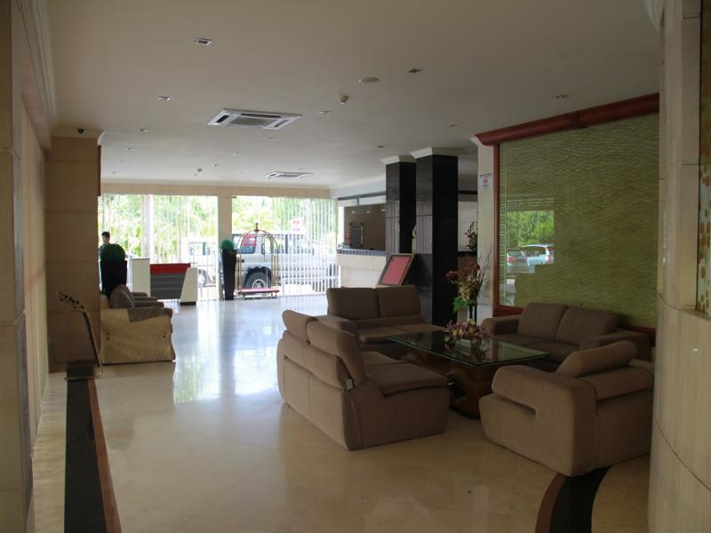 Palm Garden Hotel Brunei Bandar Seri Begawan Extérieur photo