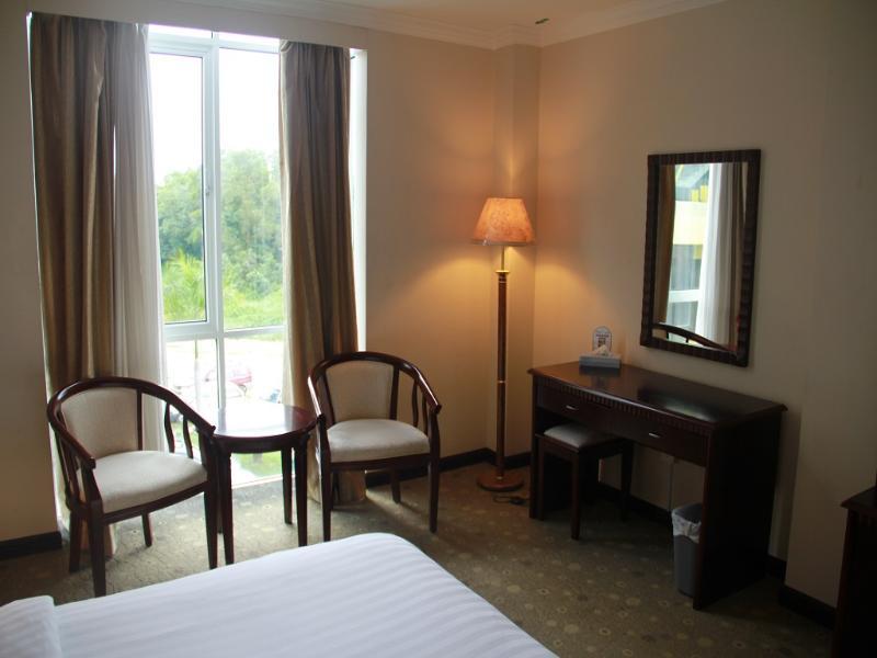 Palm Garden Hotel Brunei Bandar Seri Begawan Extérieur photo
