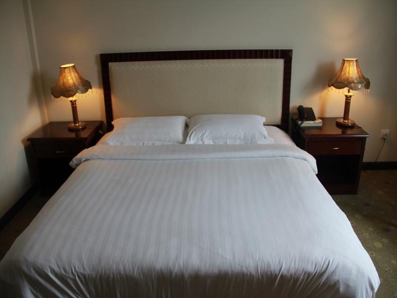 Palm Garden Hotel Brunei Bandar Seri Begawan Extérieur photo