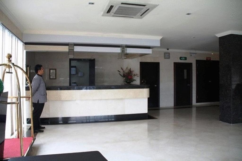 Palm Garden Hotel Brunei Bandar Seri Begawan Extérieur photo