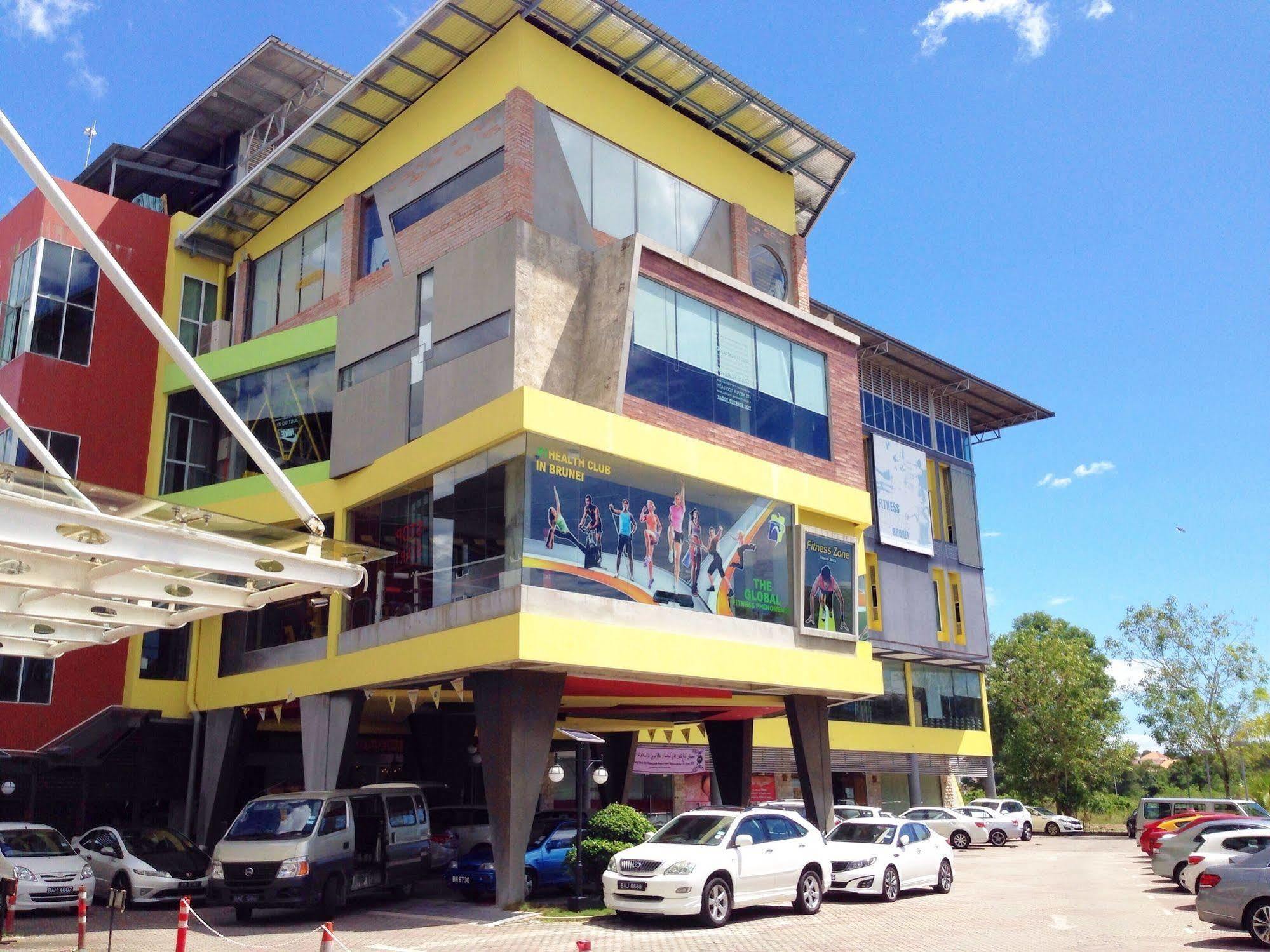 Palm Garden Hotel Brunei Bandar Seri Begawan Extérieur photo